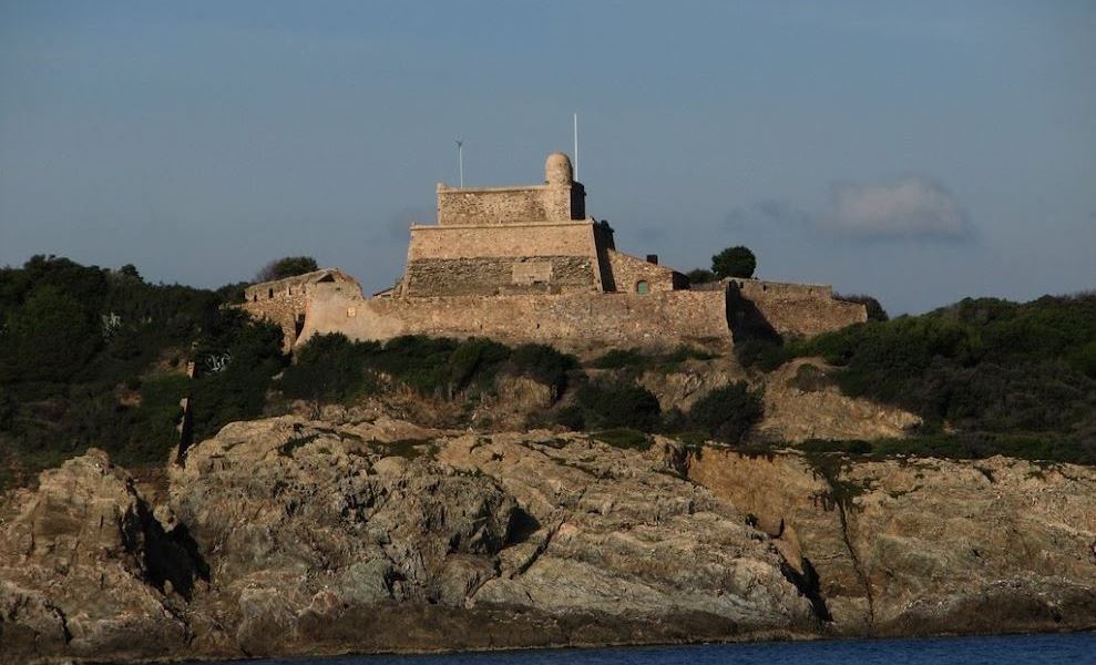 The fort of the Grand Langoustier