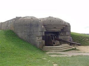 Walk and visit of the battery of Longues-sur-Mer