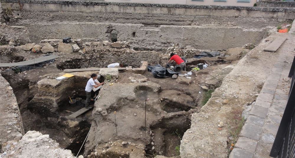 Excavations of the Guillaume gate