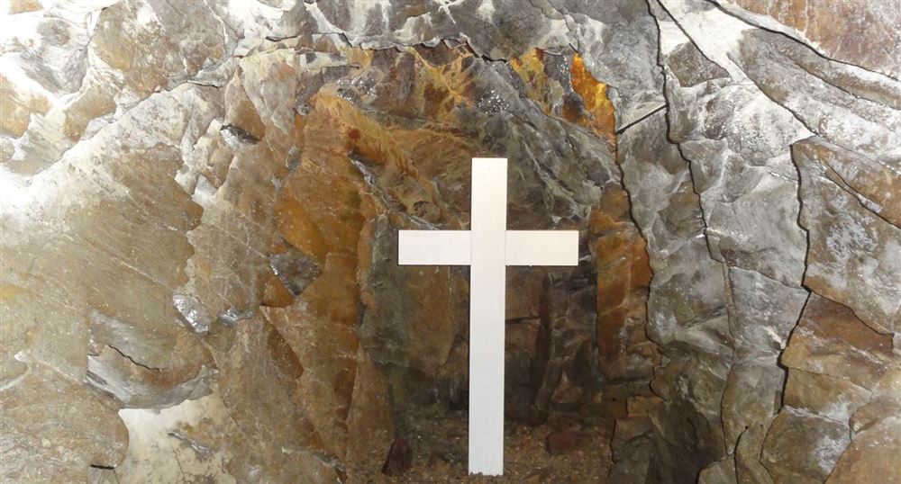 The Memorial cross