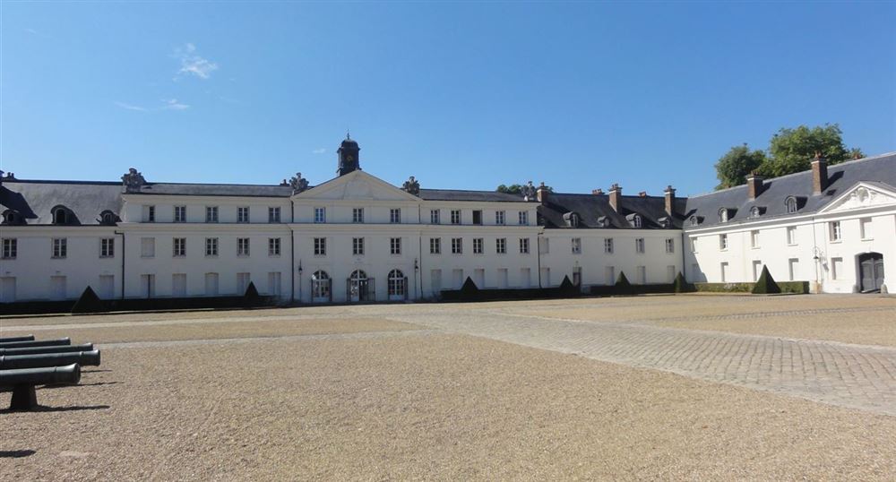 The entrance of the castle