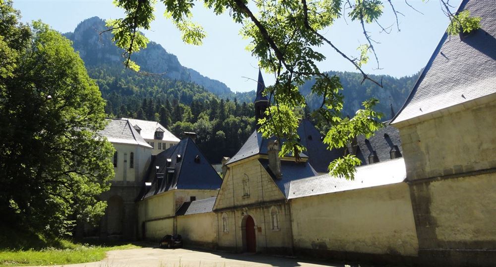 Der Eingang des Klosters Grande Chartreuse