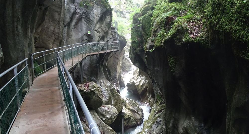 The exit of the gorges of the Pont du Diable